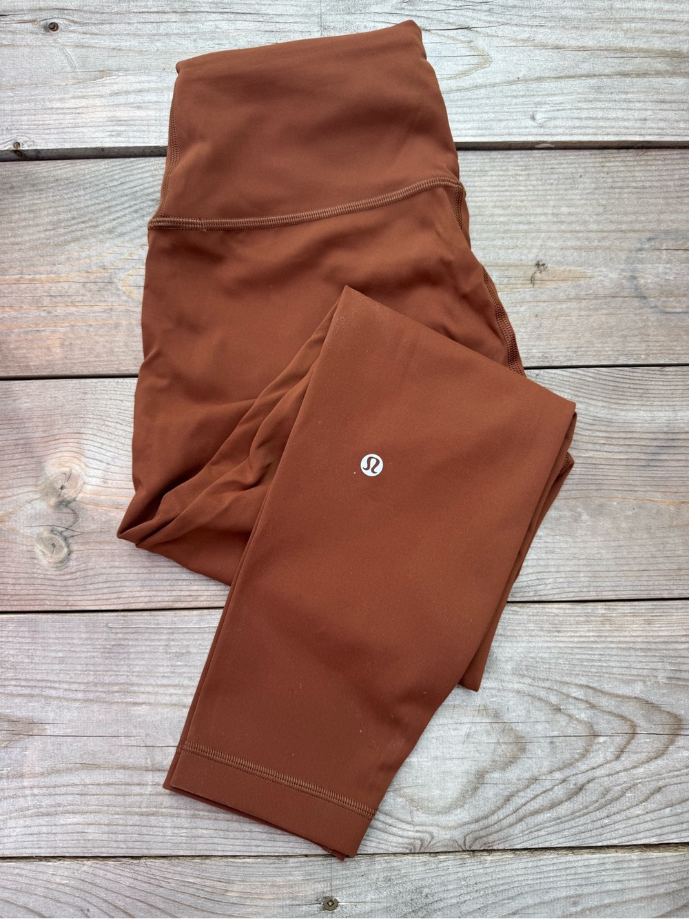 Lululemon Wunder Train Contour Tight